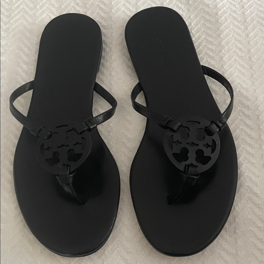 Tory Burch Elegant Black Sandals
Ladies Size 6
New